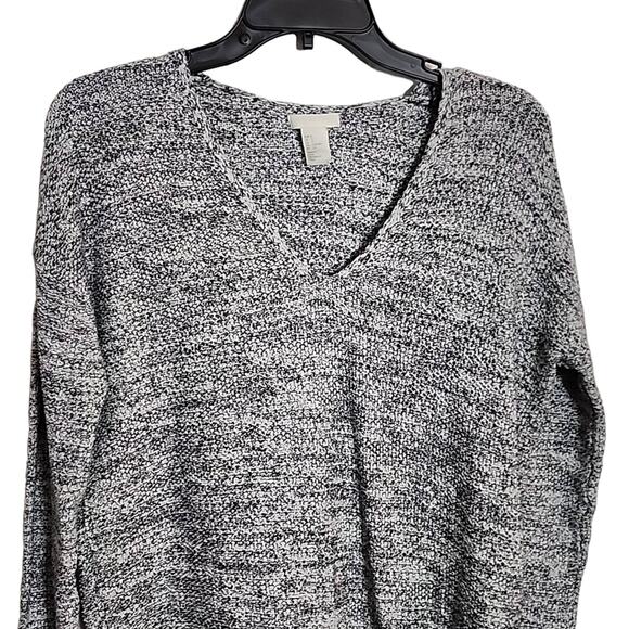 H&M Conscious V-Neck Sweater, Gray Marled, Small - Picture 2 of 6